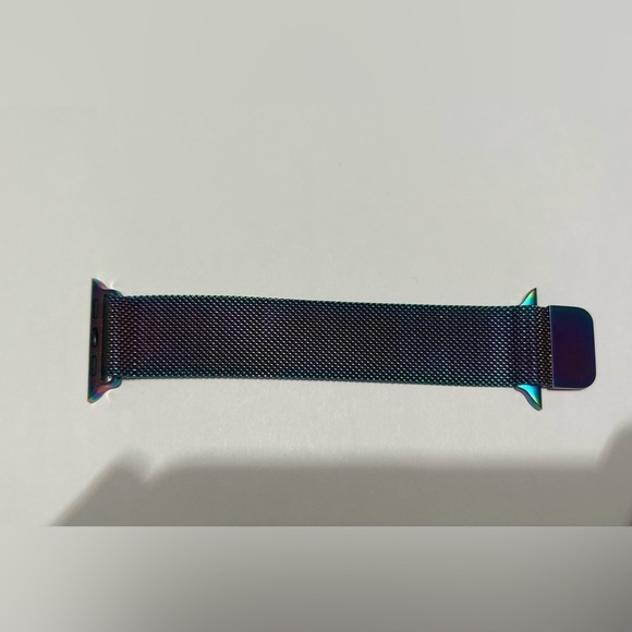 Brand new Multicolor stainless steel mesh Apple Watch band - Picture 4 of 7